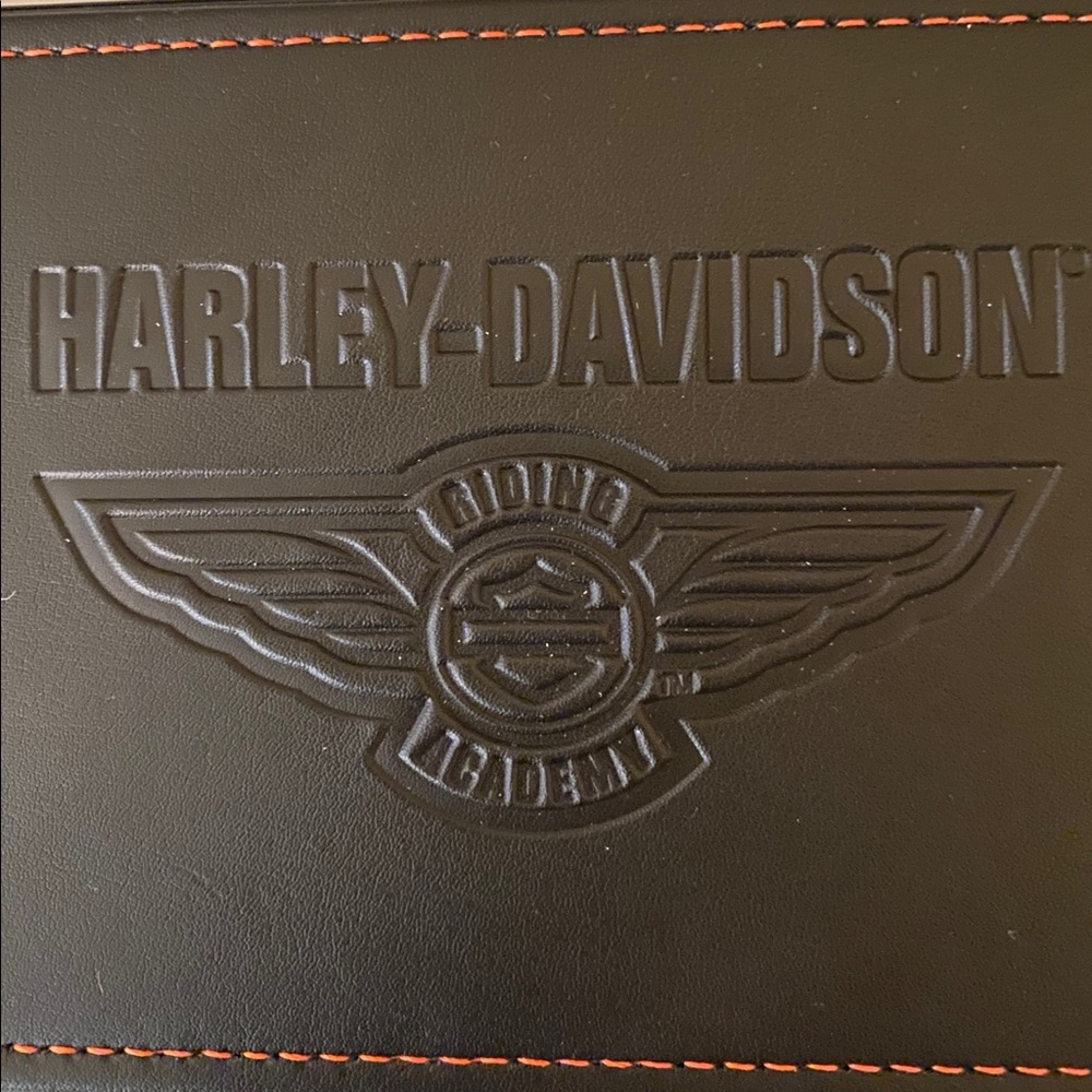 Harley-Davidson Informational Notebook - Picture 2 of 12